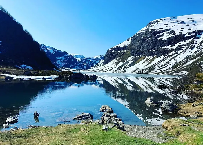 Voss Mountain *